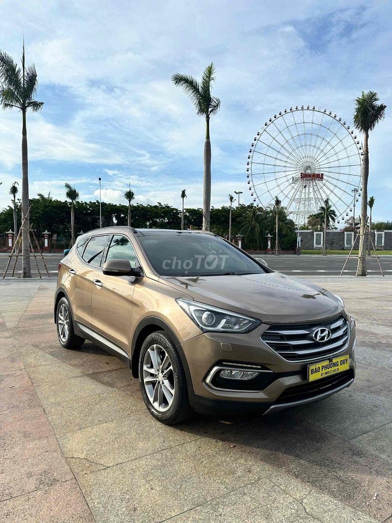 Hyundai Santa Fe 4WD 2016 đk 2017. Mua bán Ô tô tại Quận Cẩm Lệ Đà Nẵng được đăng bởi Nguyễn Duy hình 4