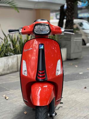 Piaggio Vespa Sprint 2022 Đỏ. Mua bán Xe máy tại Quận 10 Tp Hồ Chí Minh được đăng bởi Phong Hoàng