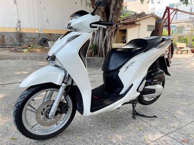 SH 150cc ABS. Dk 2o18.Bstp. Siêu Đẹp. ❤️. Mua bán Xe máy tại Quận Gò Vấp Tp Hồ Chí Minh được đăng bởi LeeteeHung