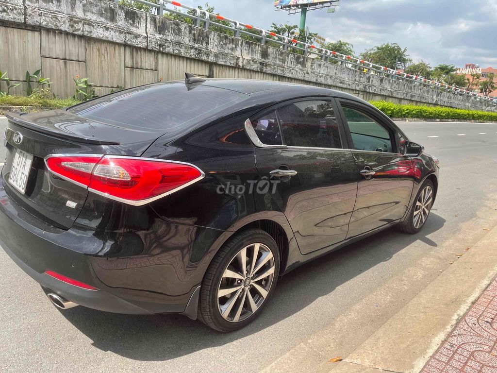 Kia K3 2013 2.0 AT - 100000 km. Mua bán Ô tô tại Quận 12 Tp Hồ Chí Minh được đăng bởi tuấn hình 5