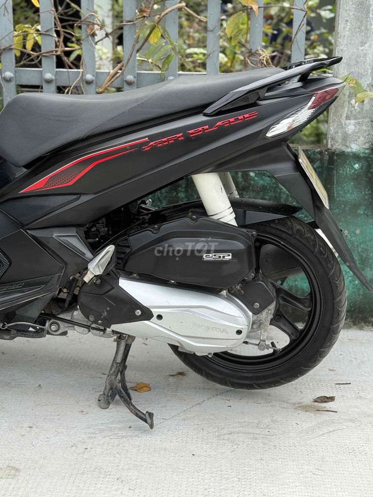 Honda Air Blade 2018 Đen Smartkey. Mua bán Xe máy tại Huyện Bến Lức Long An được đăng bởi Xe Máy Trung Toán hình 5
