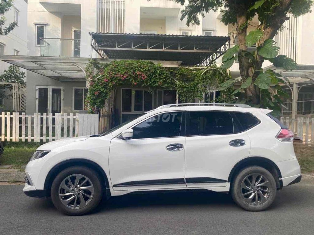 Nissan Xtrail SV premium 2020 - 48500 km. Mua bán Ô tô tại Quận Hoàng Mai Hà Nội được đăng bởi Nguyễn Bách Việt hình 3