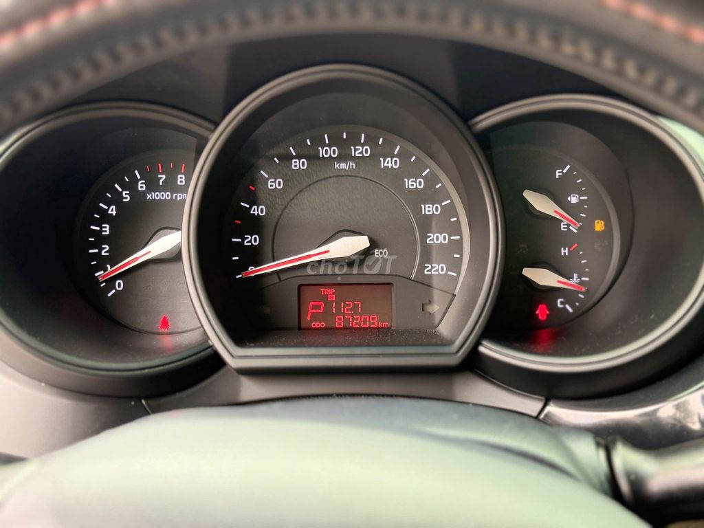 Kia Rio 2015 1.4 AT Số tự động Sedan - 87000 km. Mua bán Ô tô tại Thành phố Dĩ An Bình Dương được đăng bởi Phương Trâm  hình 11