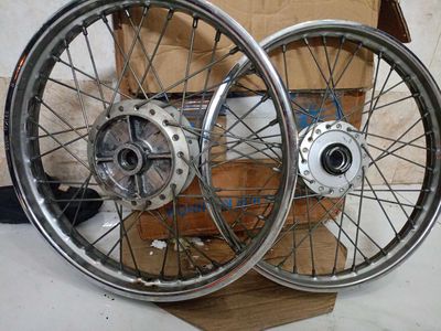 Dư cặp mâm xe future 125i còn tốt. Mua bán Phụ tùng xe tại Thành phố Rạch Giá Kiên Giang được đăng bởi Trinh kim