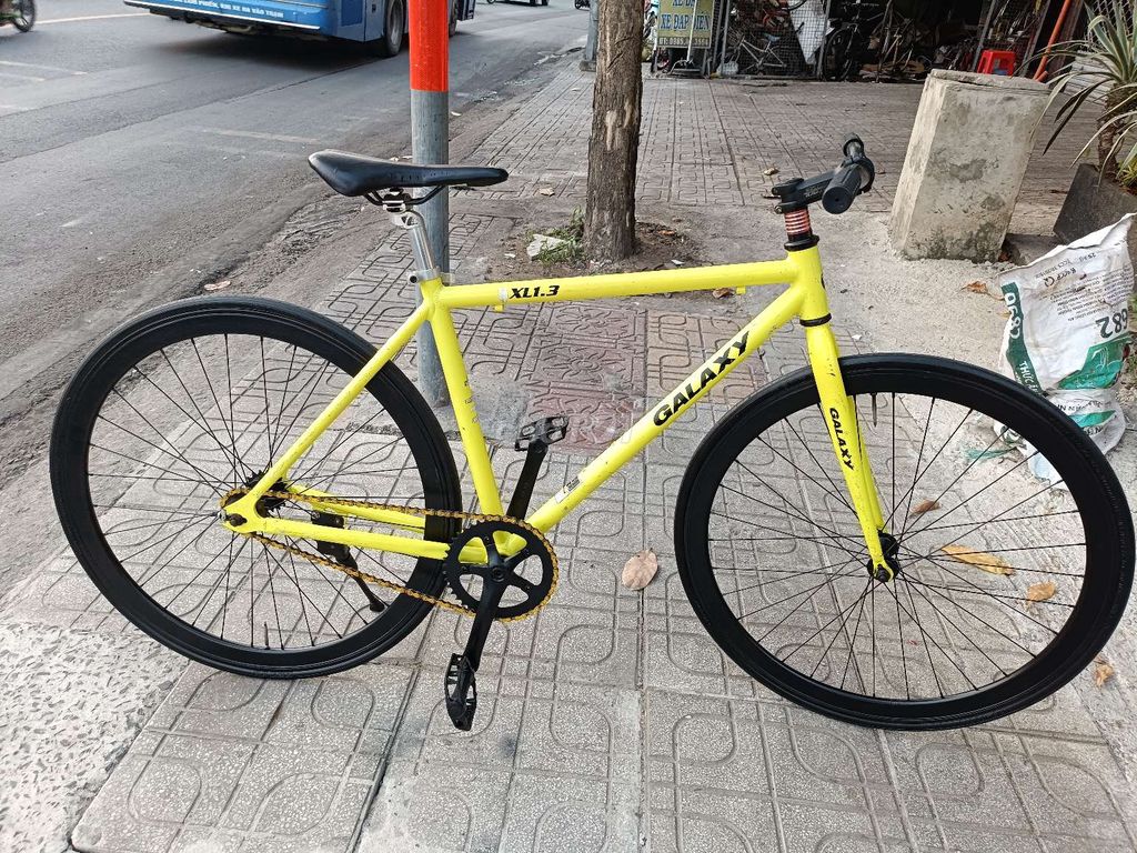 Xe đạp galaxy fixed gear sườn nhôm đồ còn zin 💯