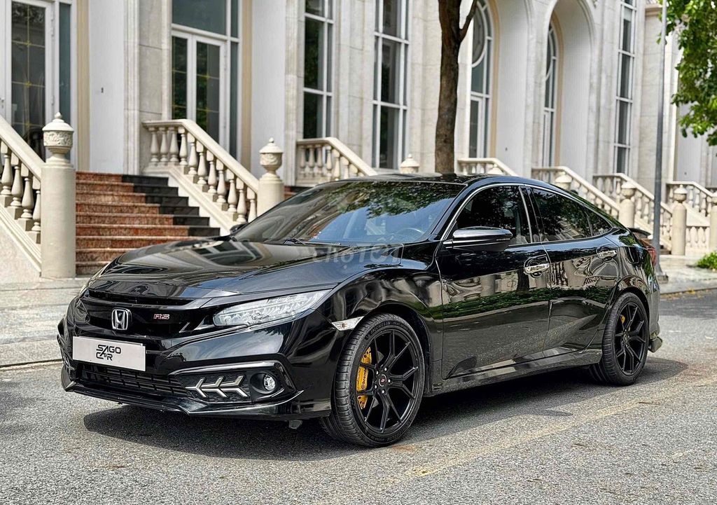 Civic RS 2019 odo 5vkm nhiều đồ xịn giá tốt. Mua bán Ô tô tại Thành phố Thủ Dầu Một Bình Dương được đăng bởi Tín hình 1