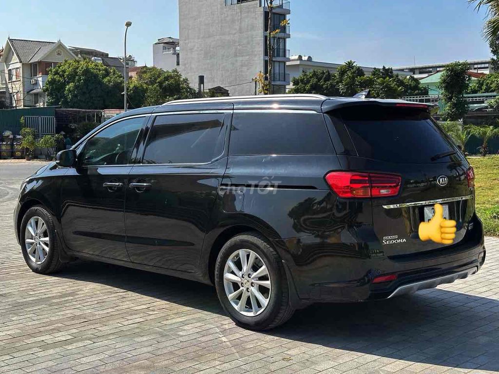 KIA SEDONA LUXURY 2.2D xe 100% Gia Đình. Mua bán Ô tô tại Quận Long Biên Hà Nội được đăng bởi DUONGMINH AUTO  hình 5