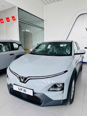 VinFast VF6 Xám - Xe Sẵn - Trả Trước 10% - HTX. Mua bán Ô tô tại Huyện Hóc Môn Tp Hồ Chí Minh được đăng bởi Vinfast Hóc Môn Trọng Phúc hình 1