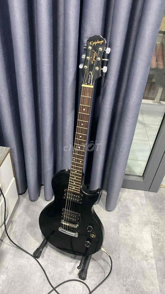 Đàn guitar điện Epiphone Les Paul Special Đen. Mua bán Nhạc cụ tại Quận Gò Vấp Tp Hồ Chí Minh được đăng bởi Trí Nhã hình 1
