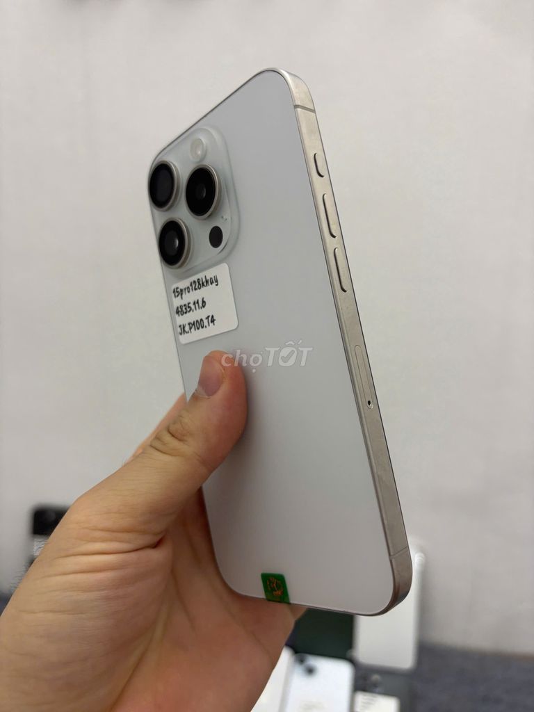iPhone 15 Pro 128GB Trắng Quốc tế. Mua bán Điện thoại tại Quận Bắc Từ Liêm Hà Nội được đăng bởi Cửa hàng Bính Táo hình 1