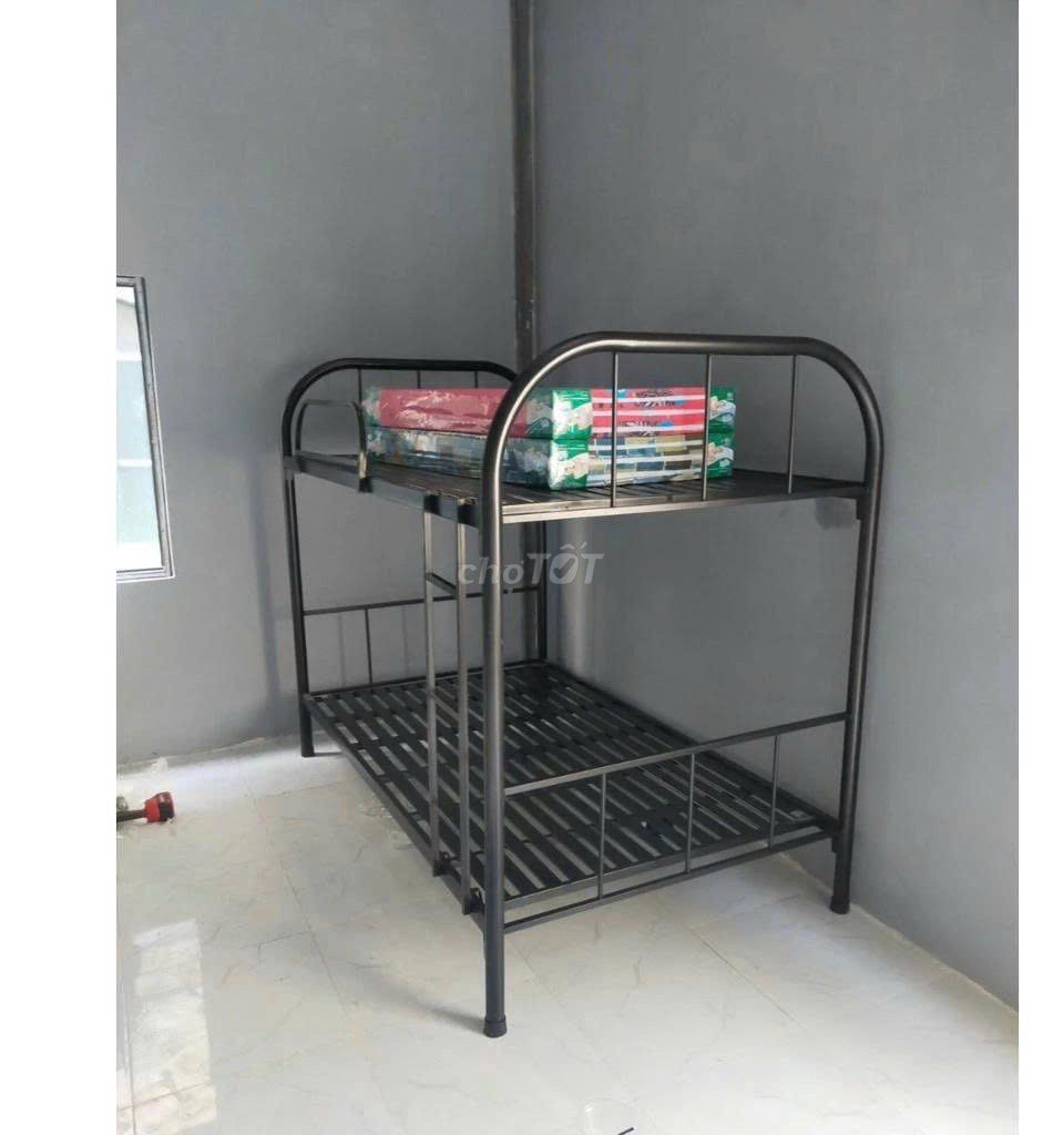 Giường tầng Giường tầng Giường tầng Giường tầng. Mua bán Giường, chăn ga gối nệm tại Thành phố Tân An Long An được đăng bởi Xưởng Nội Thất Sài Gòn  hình 1