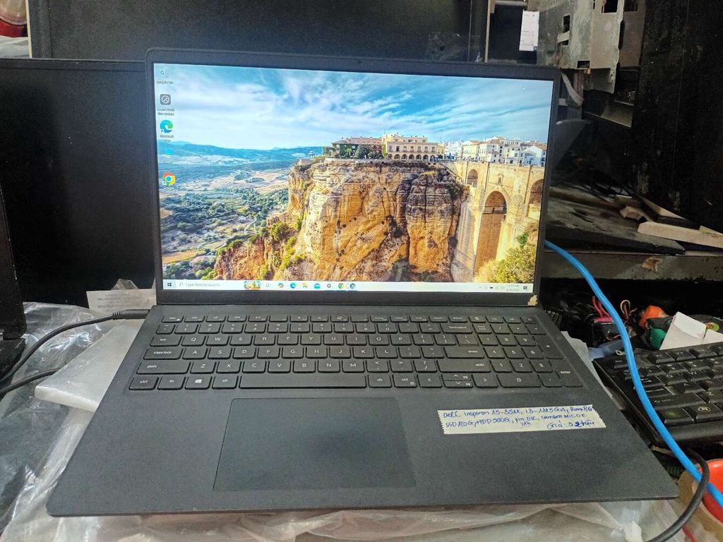 Dell Inspiron 15-3511 i3-1115G4 ram8gb ssd120gb. Mua bán Laptop tại Quận Hải Châu Đà Nẵng được đăng bởi NGUYỄN ĐĂNG LÝ hình 1