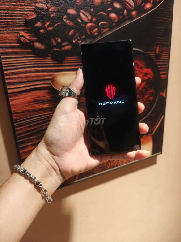 Redmagic 8 Pro Đen 16GB/512GB Snapdragon 8 Gen 2. Mua bán Điện thoại tại Thành phố Thuận An Bình Dương được đăng bởi Đạt Bình Dương hình 1