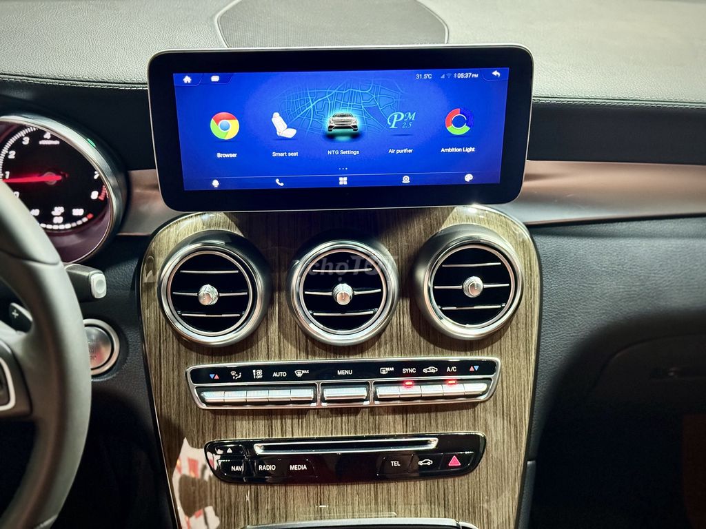 Mercedes Benz GLC Class2018 250 4MATIC AT-63000 km