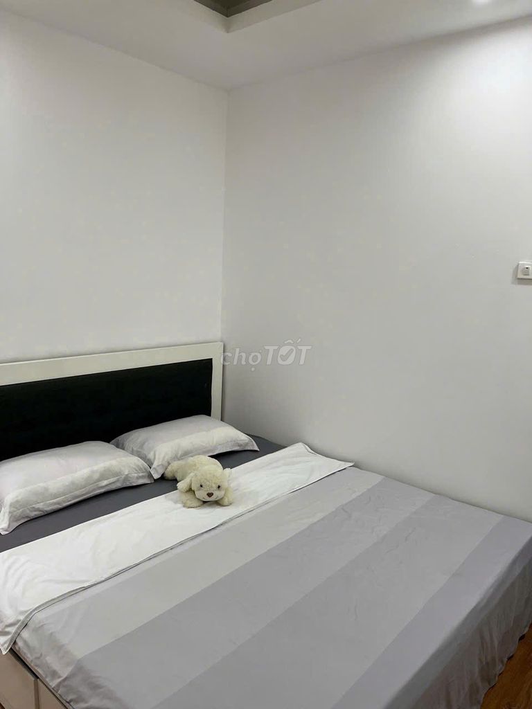 Chính chủ cần bán căn hộ S73m Full đồ tại Chung cư OCT5B Phạm Văn Đồng