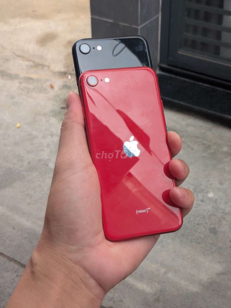 Apple iPhone SE 64GB Đỏ Đen 2 sim. Mua bán Điện thoại tại Quận Gò Vấp Tp Hồ Chí Minh được đăng bởi JAPA STORE hình 1