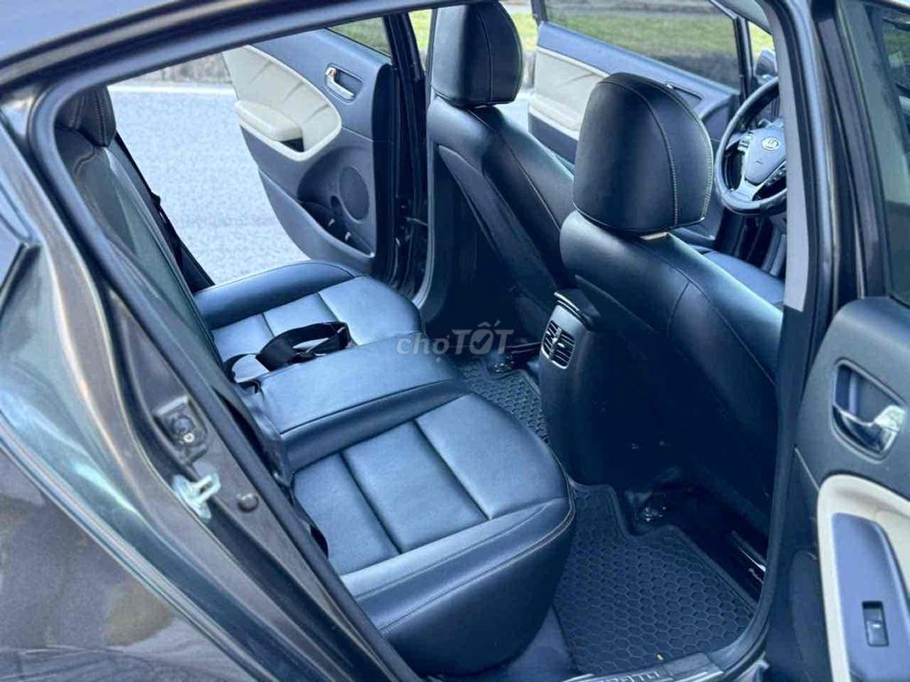 Kia Cerato 2016 1.6 Số Tự Động Xe Đẹp. Mua bán Ô tô tại Quận Ngũ Hành Sơn Đà Nẵng được đăng bởi Lê Anh Đức hình 16