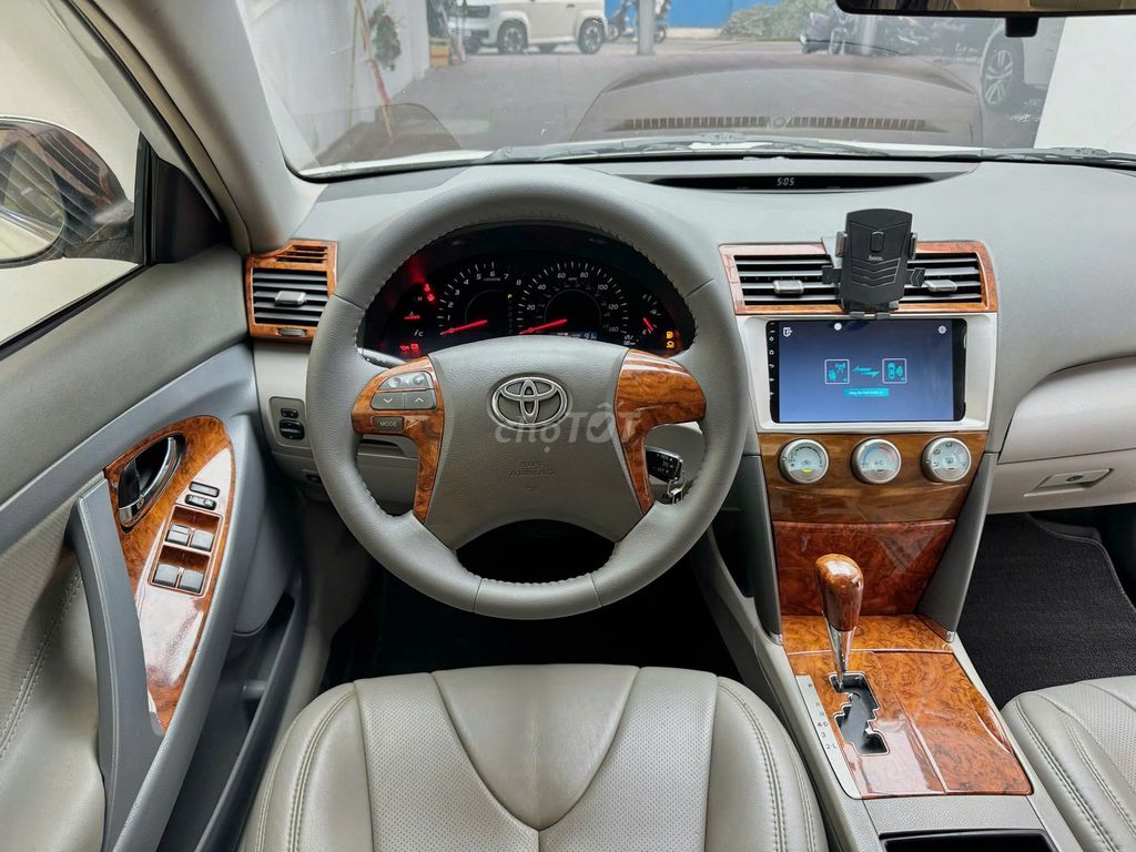 Toyota Camry LE 2.4 Nhập Mỹ. Sản Xuất 2007. Mua bán Ô tô tại Thành phố Thủ Đức Tp Hồ Chí Minh được đăng bởi Thiên Phát   hình 8