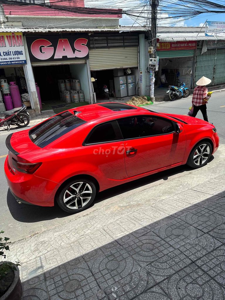 Kia Cerato Koup 2011 - 86000 km