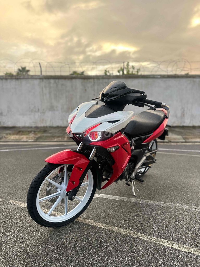 V3 abs máy rin cấu hìh pxl cho ah em trãi nghiệm. Mua bán Xe máy tại Quận Thanh Khê Đà Nẵng được đăng bởi Ku Tý hình 1