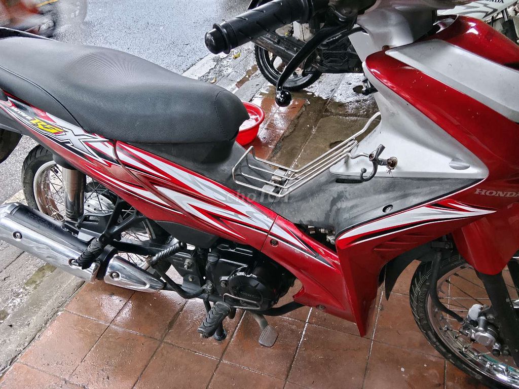 Honda Wave RSX Đỏ Bạc Đã sử dụng. Mua bán Xe máy tại Thành phố Huế Thừa Thiên Huế được đăng bởi hường hình 4