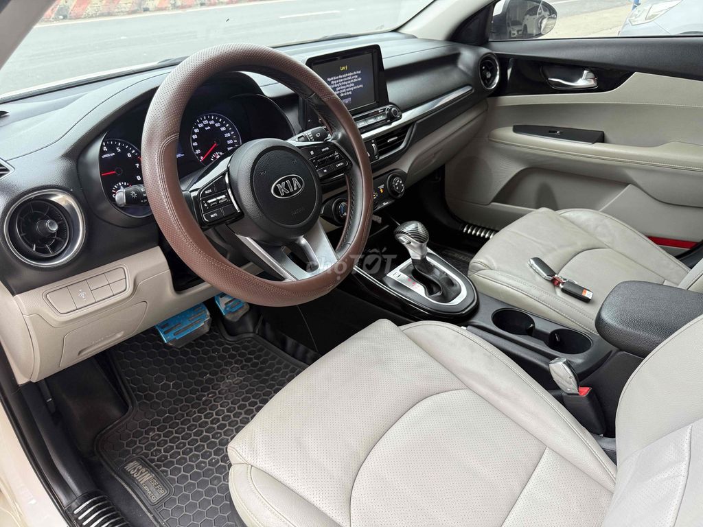 Kia Cerato 1.6 AT Deluxe 2020 ĐK 2021 một chủ. Mua bán Ô tô tại Huyện Hà Trung Thanh Hóa được đăng bởi Nguyễn đức Tuân hình 11