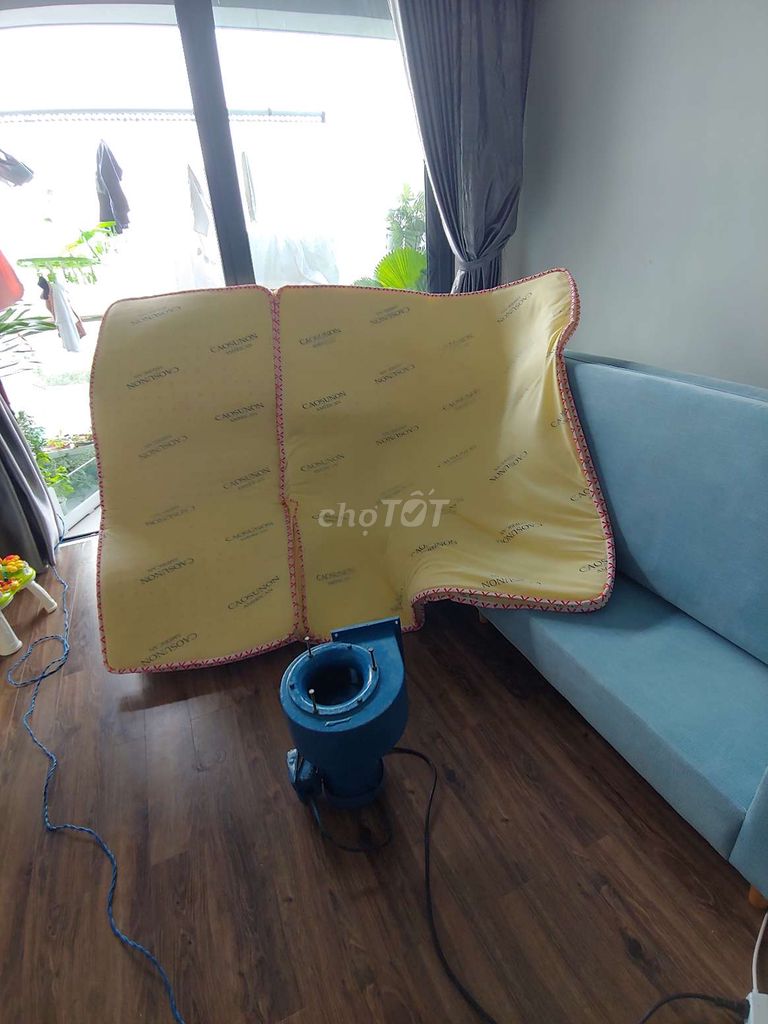 Giặt sấy khô sofa nệm rèm 🛋🛋