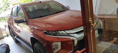 Mitsubishi Triton 2020 4x4 Cam 4800km