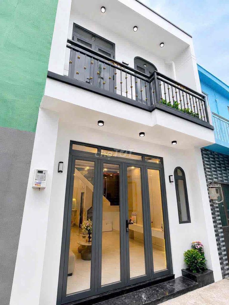 Bán Nhà sổ hồng Huỳnh Tấn Phát