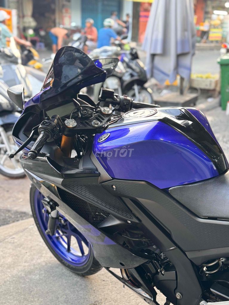 Cần bán Yamaha R15V3 2020 Biển 8) 9 chủ Xe đẹp. Mua bán Xe máy tại Quận Bình Tân Tp Hồ Chí Minh được đăng bởi Việt Motor Bình Tân hình 7