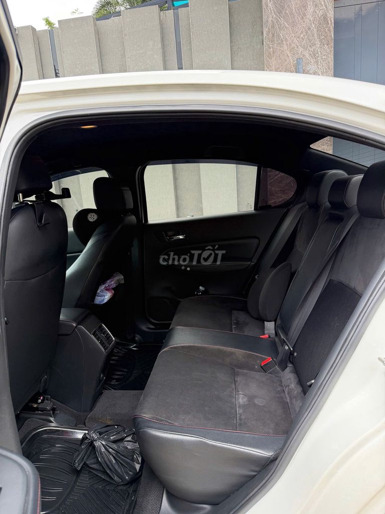 Honda City 1.5AT RS 2021 Белый Автомат