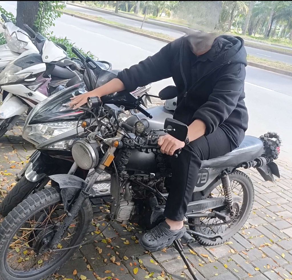 Bán Win 100 Tracker, giấy tờ đầy đủ. Mua bán Xe máy tại Quận 7 Tp Hồ Chí Minh được đăng bởi Thương Hội Vũ hình 2