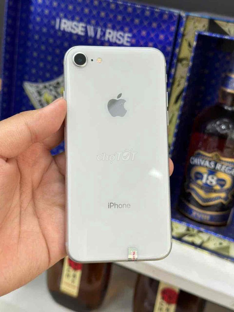 iPhone 8 qt zin pin 100% bán hay gl đt bù trừ. Mua bán Điện thoại tại Thành phố Biên Hòa Đồng Nai được đăng bởi HUNG  hình 1
