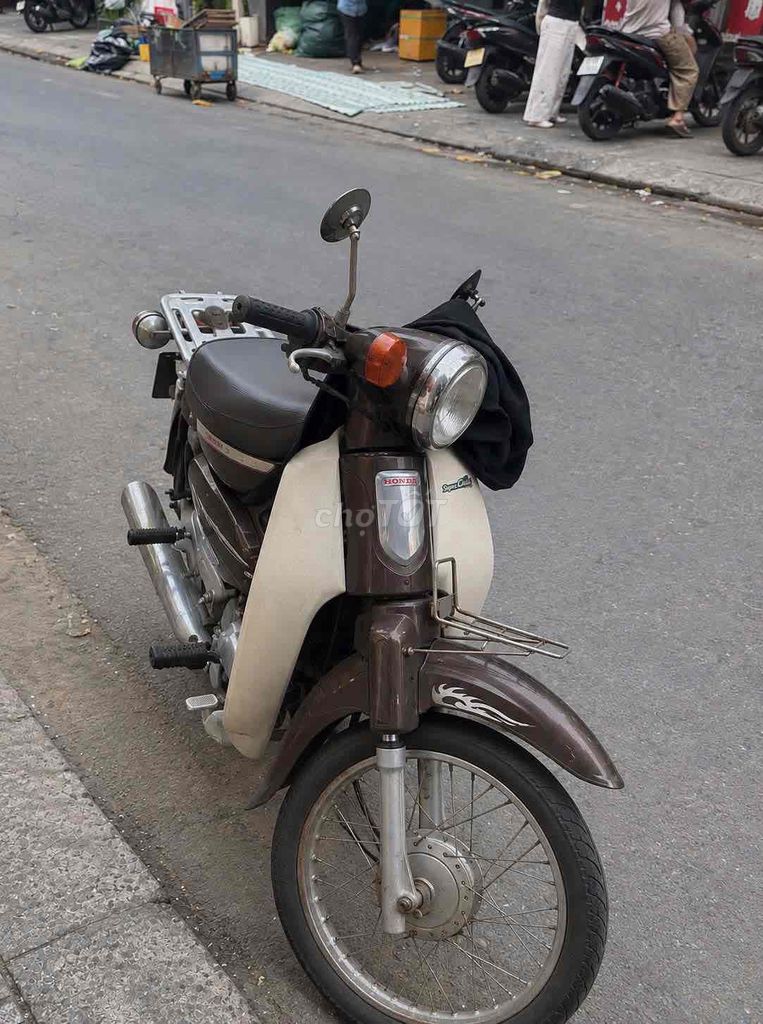 Honda Super Cub до 50cc, коричнево-белый