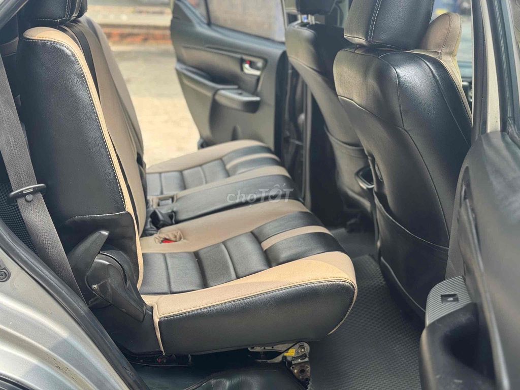 Toyota Fortuner 2017 2.4G 4x2 - 130000 km. Mua bán Ô tô tại Quận 12 Tp Hồ Chí Minh được đăng bởi Nam Trường  hình 14