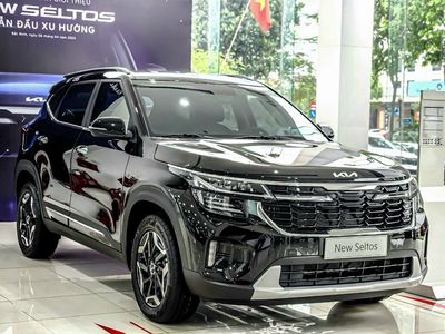 Kia Seltos Luxury 2025 Đen Mới 100%