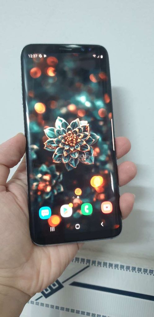 Samsung S8 ram 4gb màn zin xem phim thoải mái. Mua bán Điện thoại tại Quận Tân Bình Tp Hồ Chí Minh được đăng bởi Trần Gia Bảo hình 1