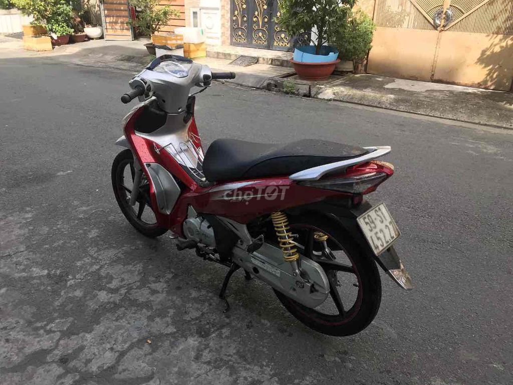 Future Fi 2012,bstp,chính chủ,xe đẹp máy chạy êm r. Mua bán Xe máy tại Quận 8 Tp Hồ Chí Minh được đăng bởi Bảo Anh hình 5