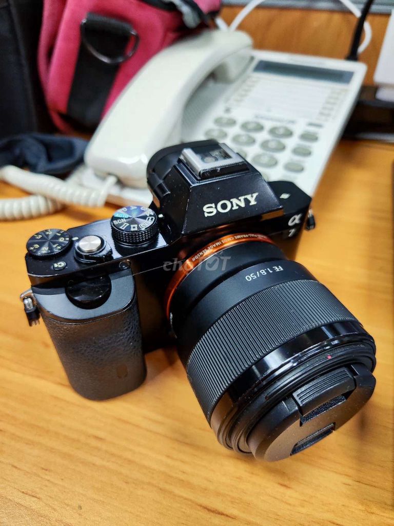 Combo Sony fullframe  A7 24MP