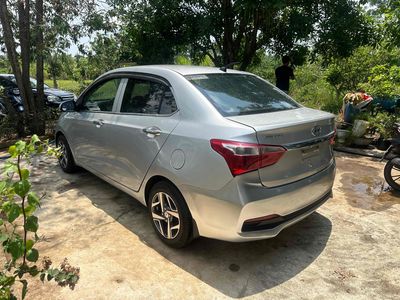 Hyundai Grand i10 Bạc 2020 Số Sàn