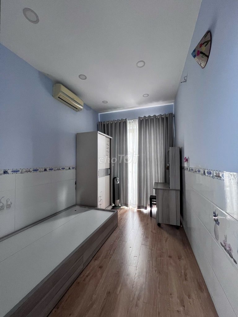 CĂN NHÀ CHO CÁC HỘ RẠCH XUYÊN TÂM, SÁT QUẬN 1 HƠN 4 TỶ TÍ. Mua bán nhà ở tại Quận Bình Thạnh Tp Hồ Chí Minh được đăng bởi long hình 5