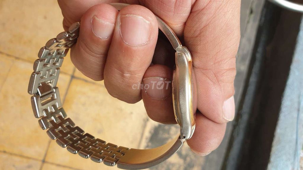 mình cần bán 1 cái đồng hồ hiệu geneva size 33. Mua bán Đồng hồ tại Quận 10 Tp Hồ Chí Minh được đăng bởi Trang trân hình 3