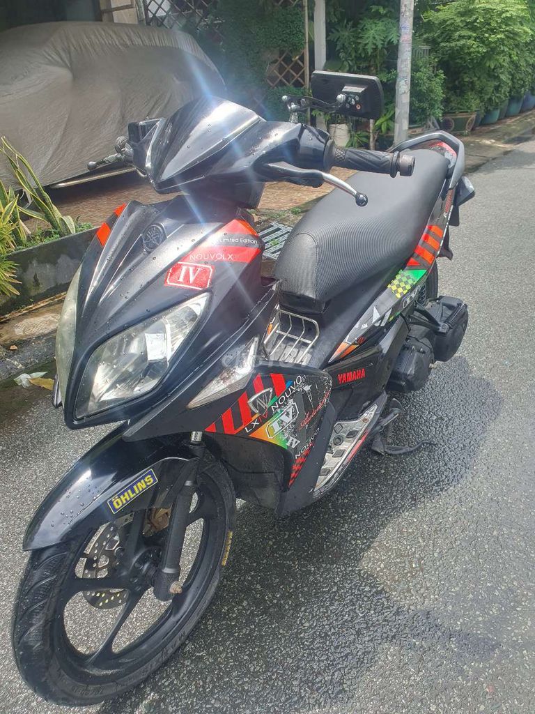 Nou4 máy êm zin áo đẹp ko trầy ko bể đủ chức năng. Mua bán Xe máy tại Quận 1 Tp Hồ Chí Minh được đăng bởi văn hưng hình 4