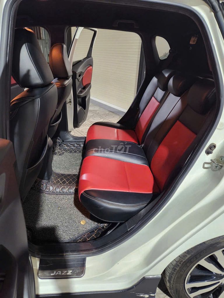 Honda Jazz 2018 RS đi ít mới 38 ngàn bao check. Mua bán Ô tô tại Thành phố Thủ Đức Tp Hồ Chí Minh được đăng bởi Thái Phạm hình 7
