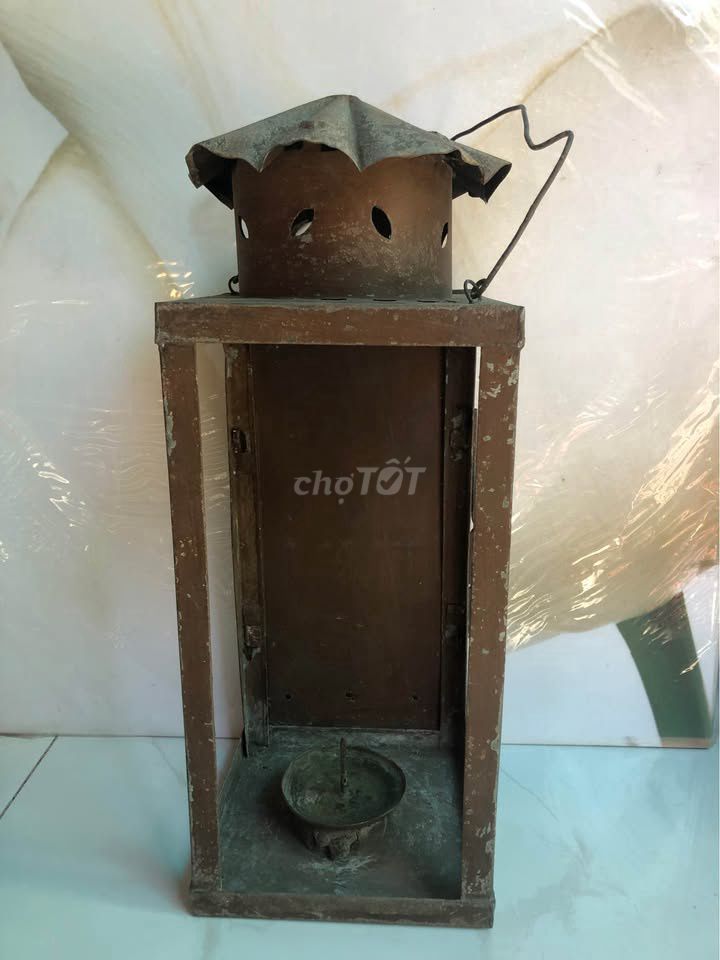 Đèn lồng Thiếc Cổ điển Pháp. Mua bán Đồ sưu tầm, đồ cổ tại Thành phố Nha Trang Khánh Hòa được đăng bởi Anh hình 1