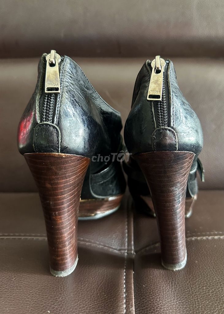 Giày cao gót MOGG Nữ Da thật Đen, Đỏ 11cm. Mua bán Giày dép tại Huyện Nhà Bè Tp Hồ Chí Minh được đăng bởi Mlem Vintage hình 1