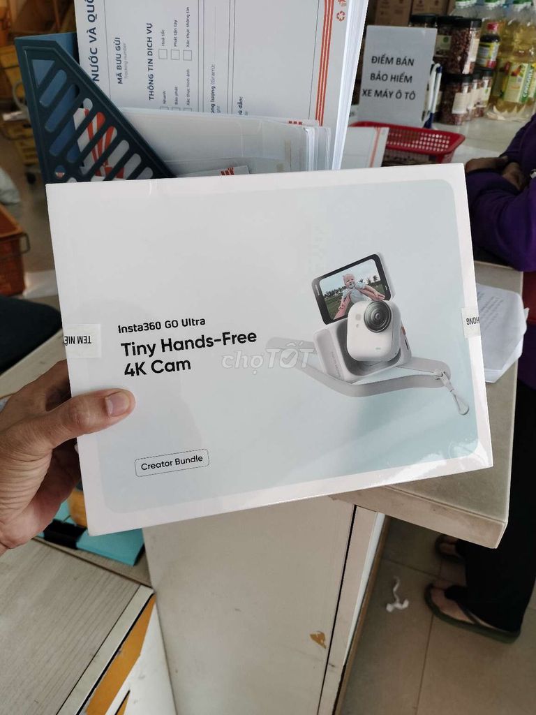 Insta360 GO Ultra Trắng. Mua bán Máy ảnh, Máy quay tại Huyện Củ Chi Tp Hồ Chí Minh được đăng bởi KHẦY ACTION  hình 1
