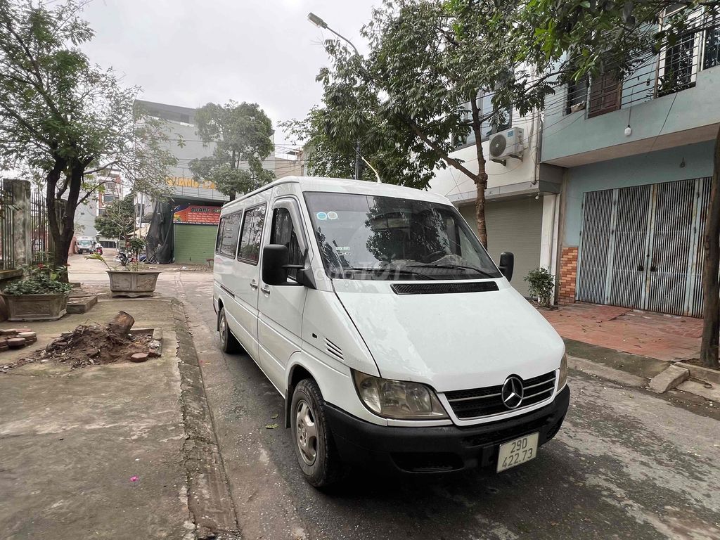 Mecedes Tải van Máy Dầu 3 chỗ 900kg xe còn chất