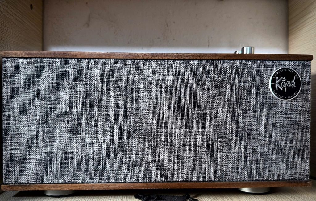 Loa Klipsch The One II Phono như tin đăng gl. Mua bán Tivi, Âm thanh tại Quận 3 Tp Hồ Chí Minh được đăng bởi T83 hình 1