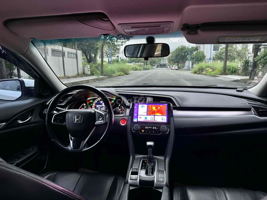 Honda Civic 2018 full đồ chơi cực nét full bd hãng. Mua bán Ô tô tại Thành phố Thủ Đức Tp Hồ Chí Minh được đăng bởi Võ Văn Kiệt hình 8